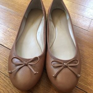 Banana republic nude flats