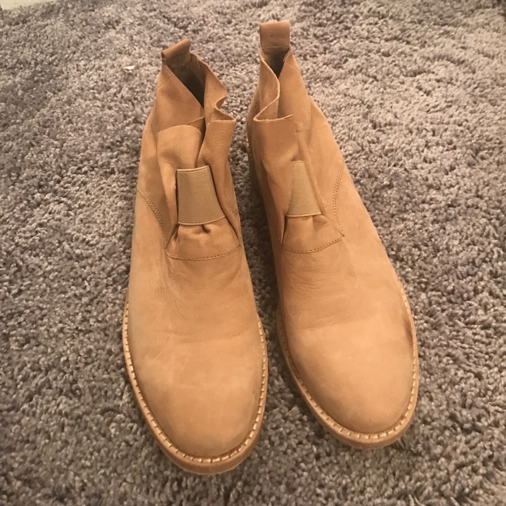 Eileen fisher boots