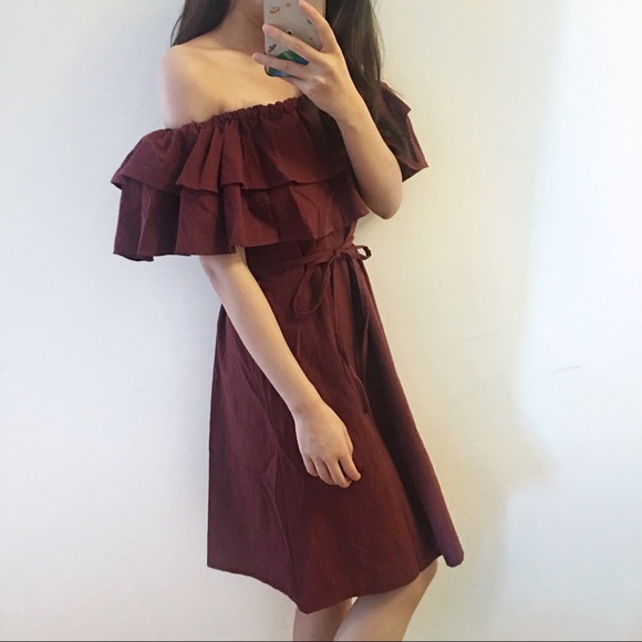 ❗️Summer Sale Burgundy off shoulder dress - Picture 5 of 6