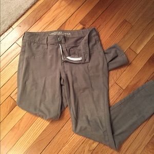 Light olive green super stretch jeggings