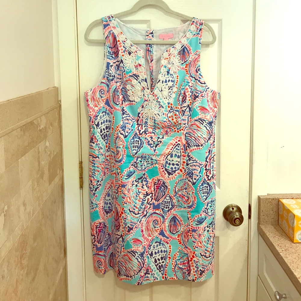 Lilly Pulitzer Dress in mint condition!!
