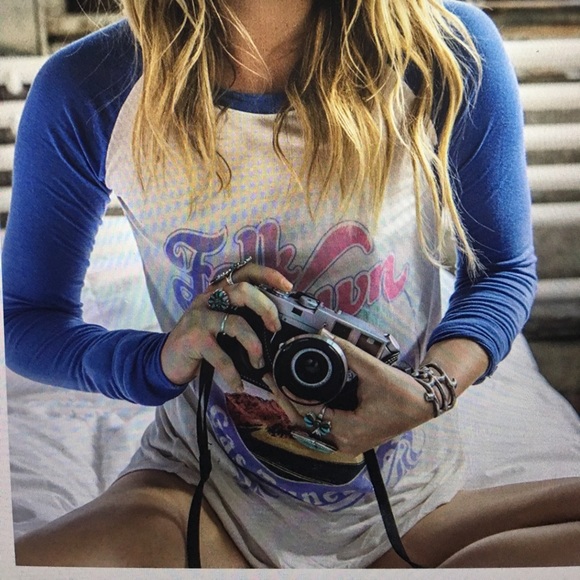 Spell designs Folk town raglan S - Picture 3 of 4