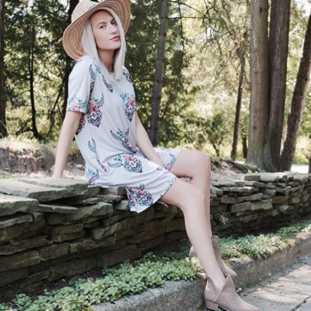 🎉FLASH SALE🎉Longhorn Bull Dress - Picture 4 of 8