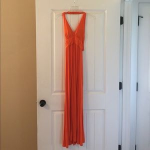 Casual • Open-Back • Maxi Dress