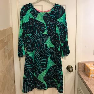 Lilly Pulitzer shift dress! Only worn once!!