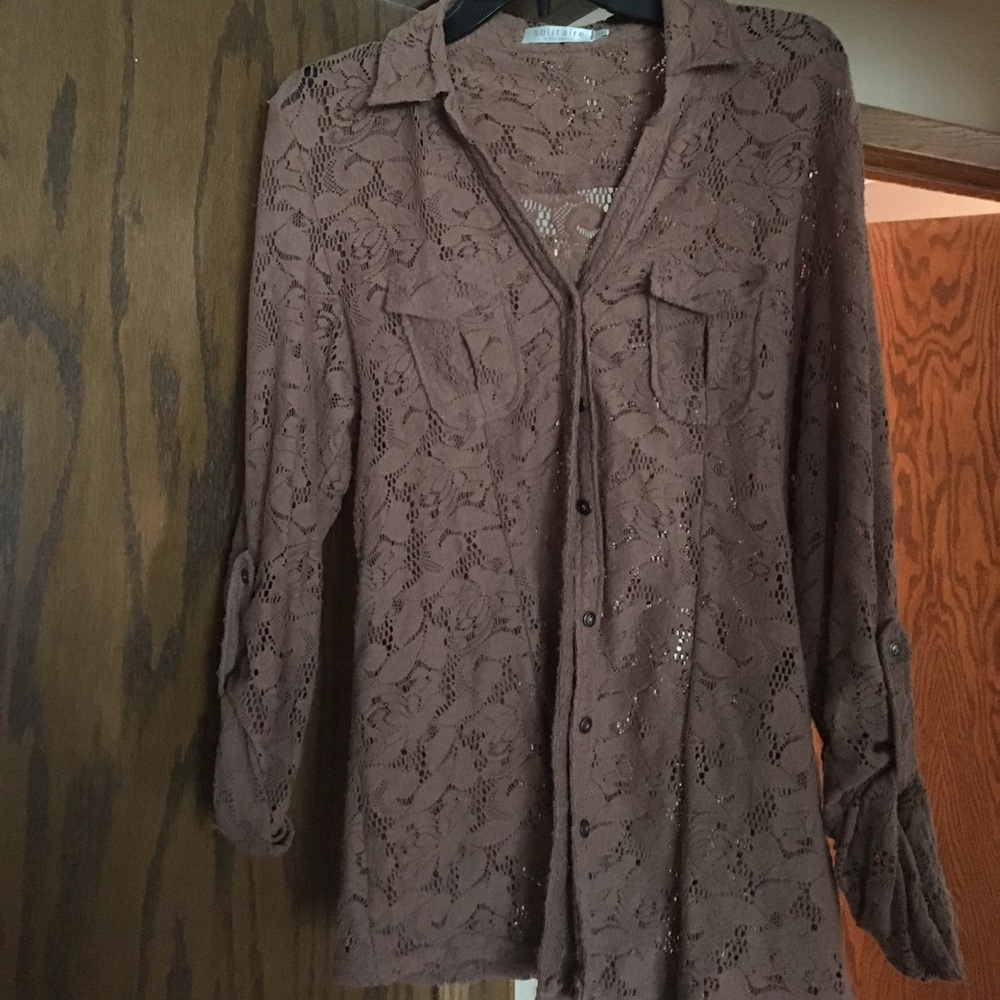 Brown lace long sleeved top
