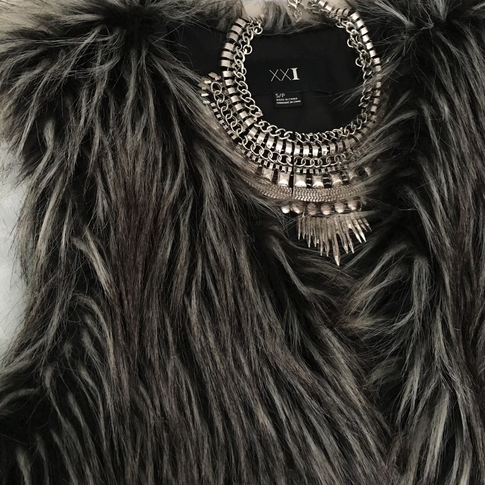 🆑XXI Faux Fur Vest