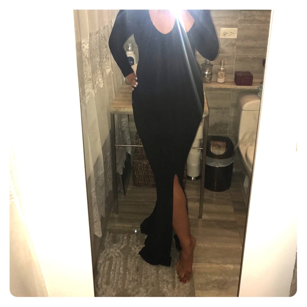 Alice + Olivia 3/4 Sleeve Maxi - BLK/NVY - 4