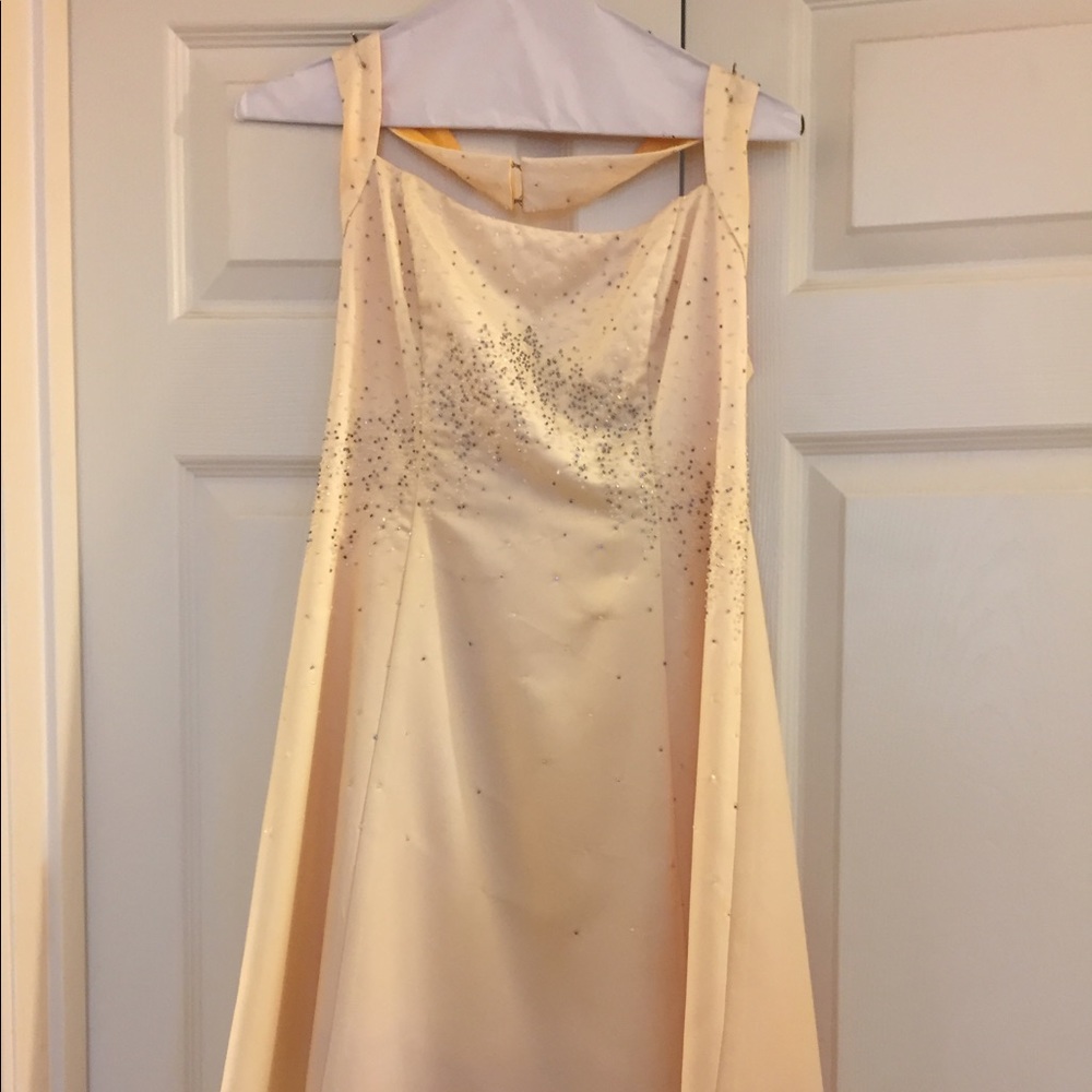 Halter Short Formal Dress