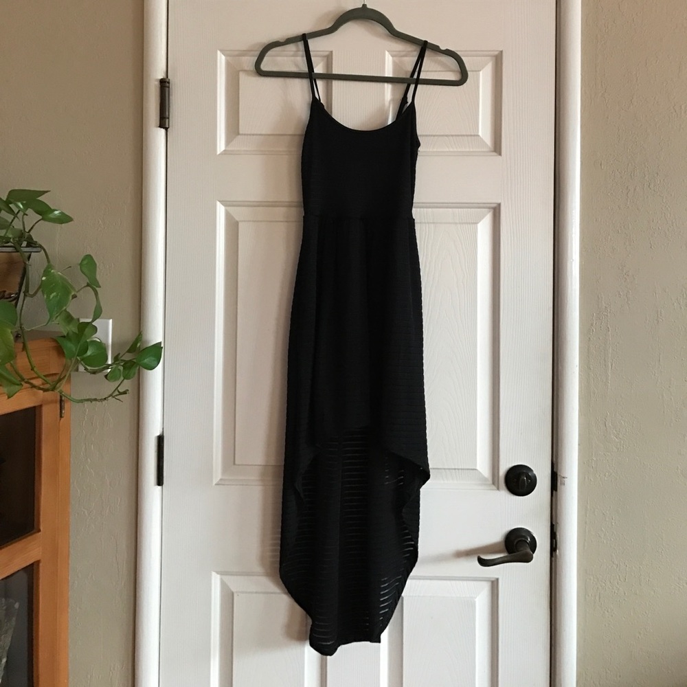 Mimi Chica - XS - Black High Low Dress