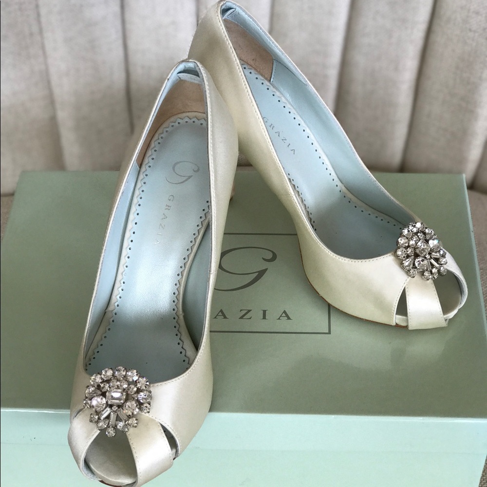 Ivory Silk Peep Toe Stiletto Bridal Shoes