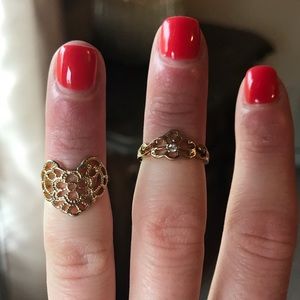 2 gold rings