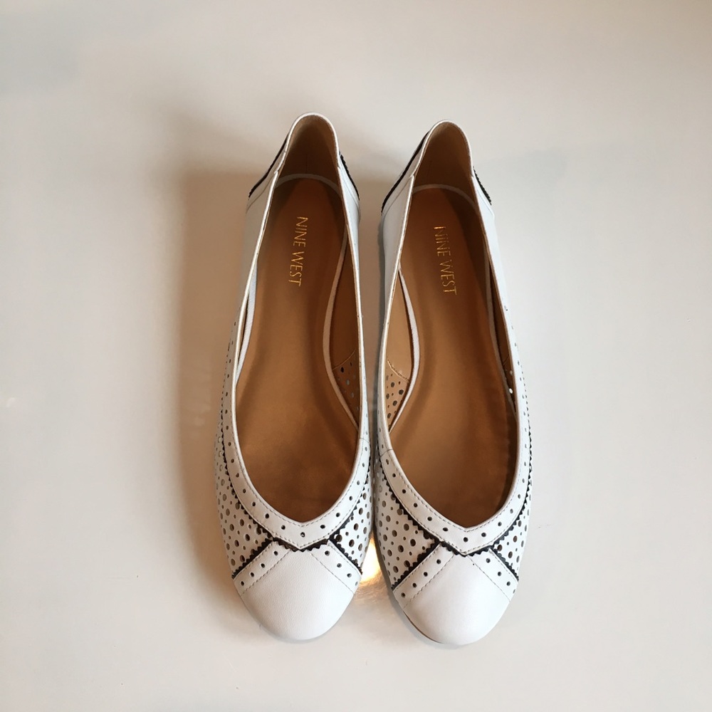 White ballet flat 7.5