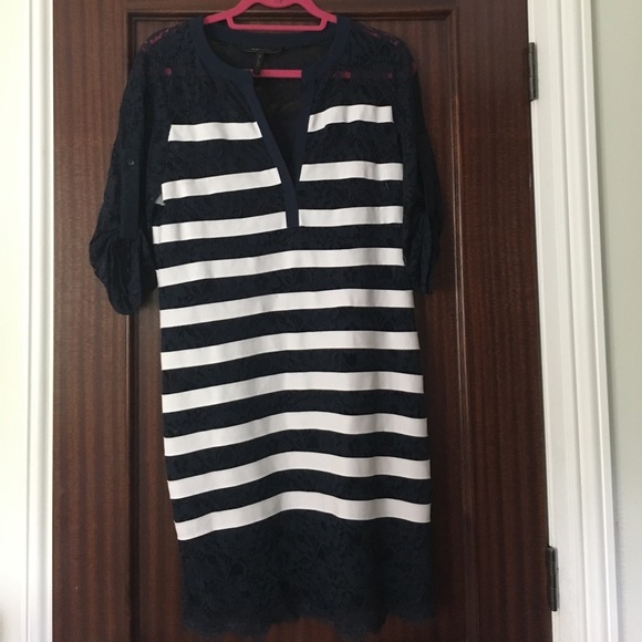 Lace white striped BCBG dress - Picture 1 of 5