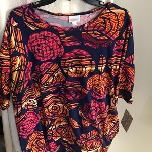 Lularoe Irma shirt