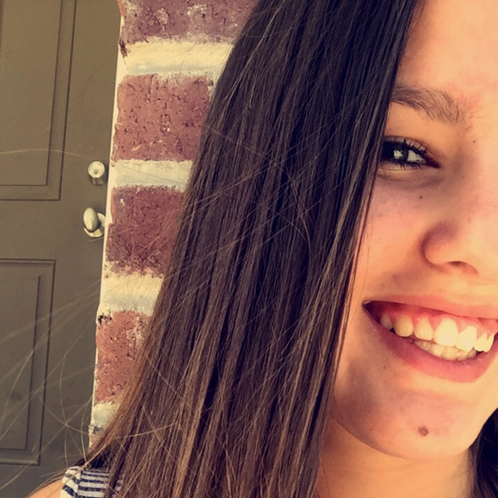 Meet your Posher, Talya