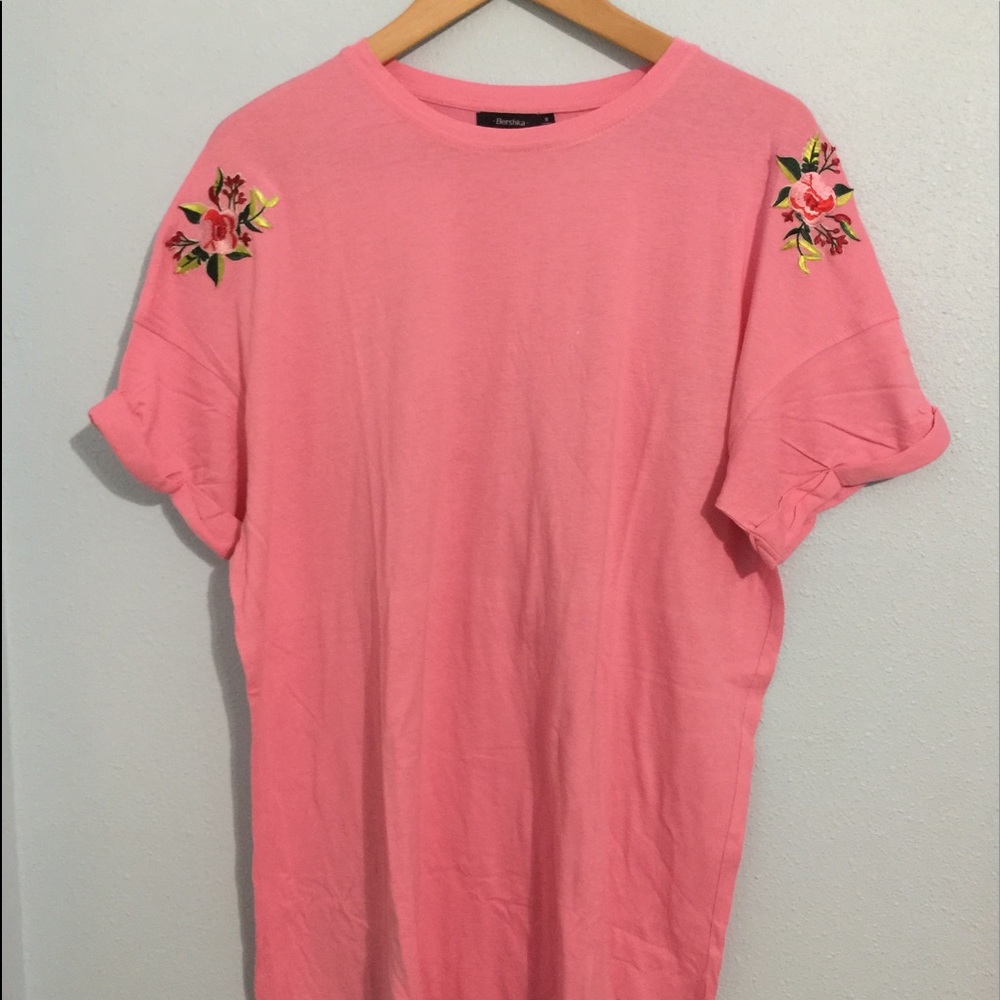 Bershka long top with floral patches fits l to xl