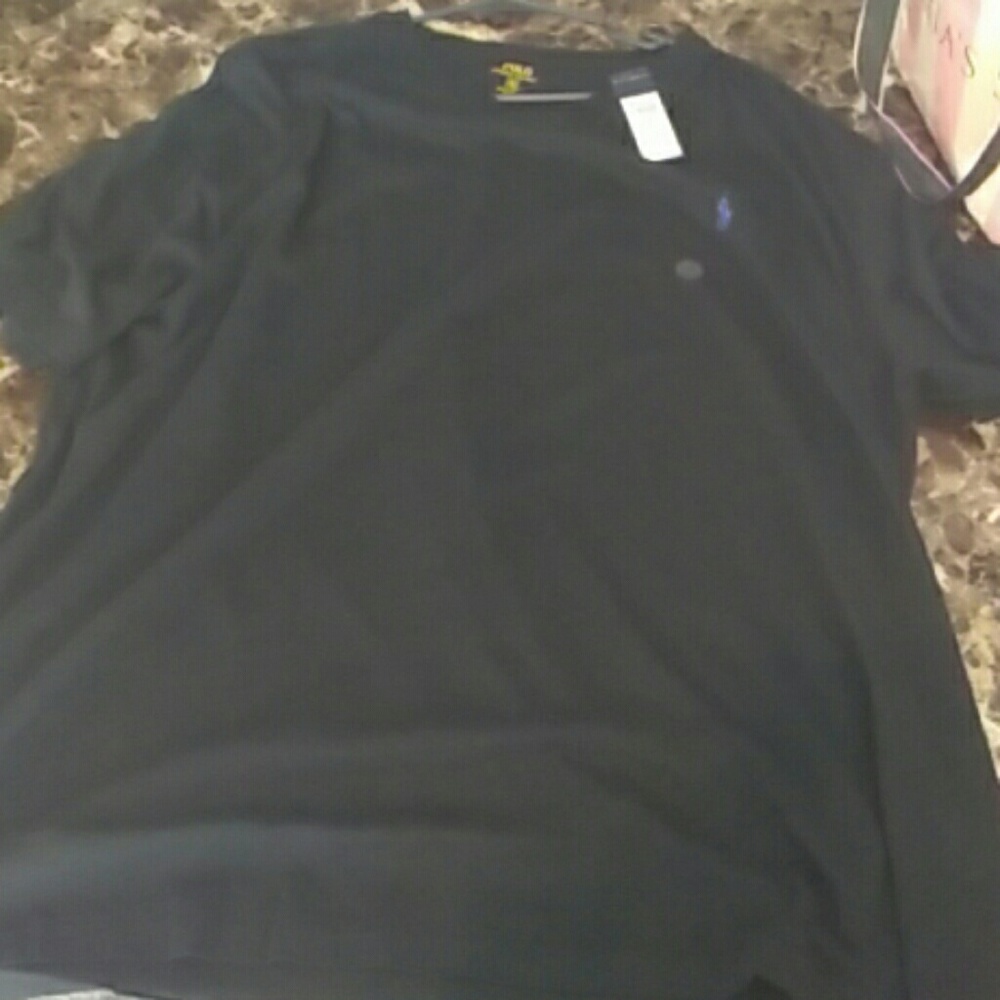 Polo v neck