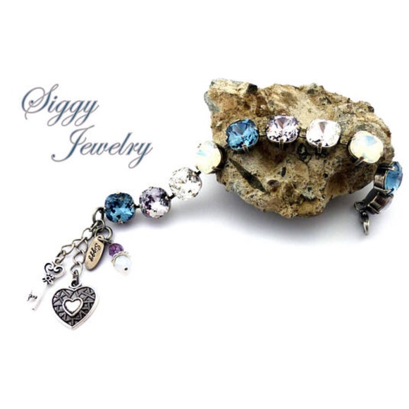 Madly in Mauve 12mm Swarovski Crystal Bracelet - Picture 5 of 5