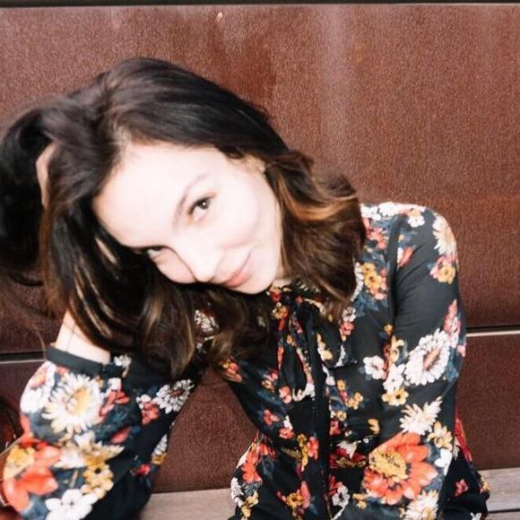 Meet your Posher, Monica - Picture 1 of 1