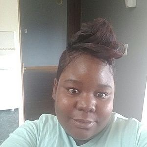 Meet your Posher, Margo