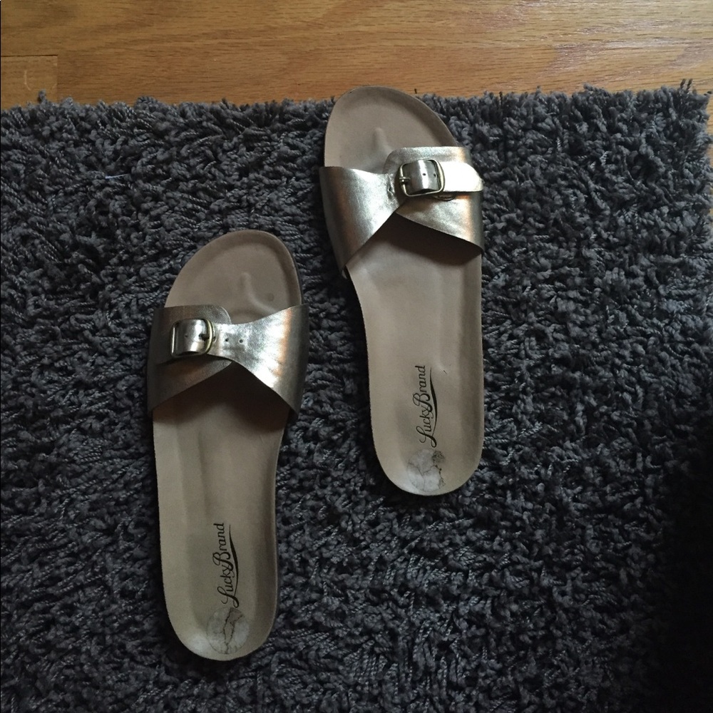 NWOT Lucky Brand sandals