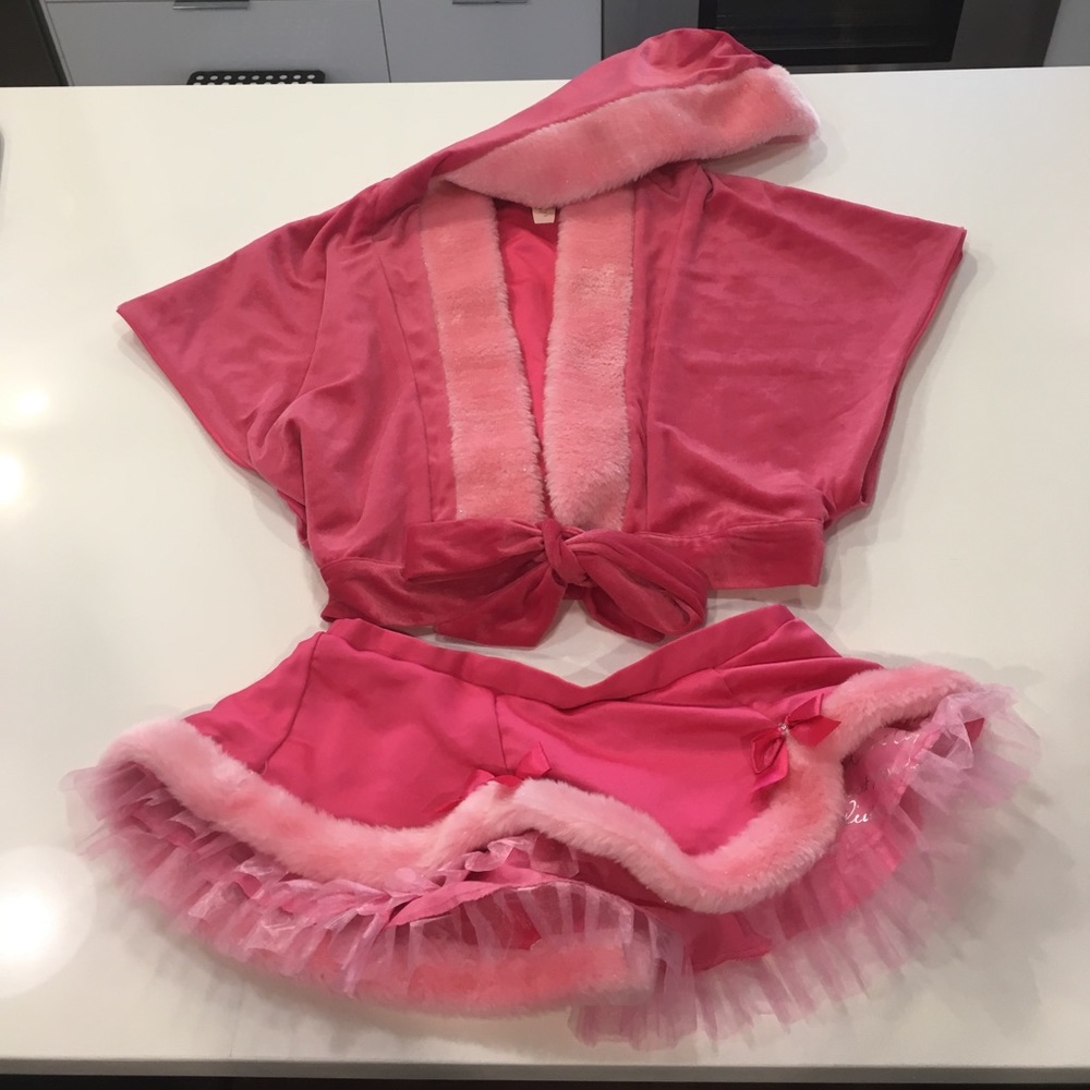 NWT Victoria's Secret Sexy little Santa suit