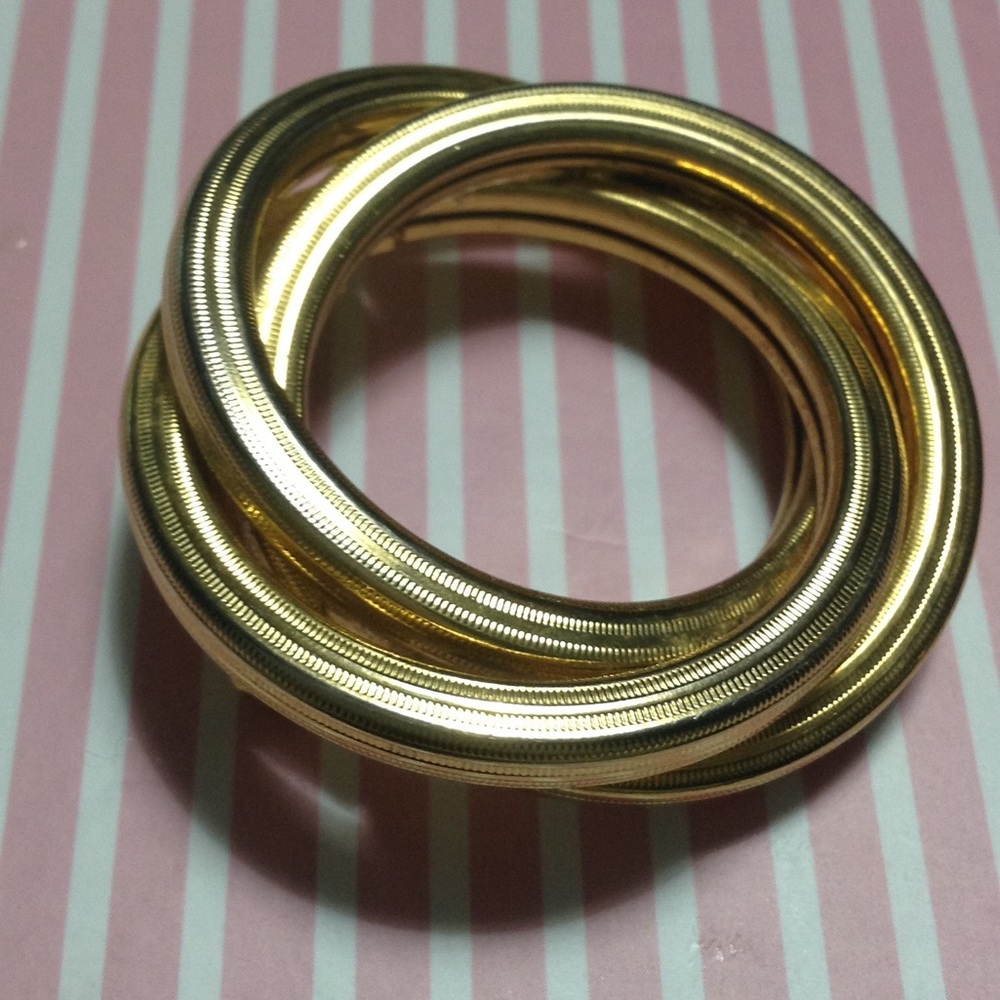 1940 Love Eternity Gold Pin