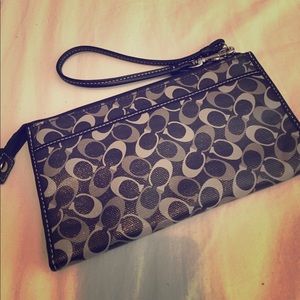 Coach wristlet