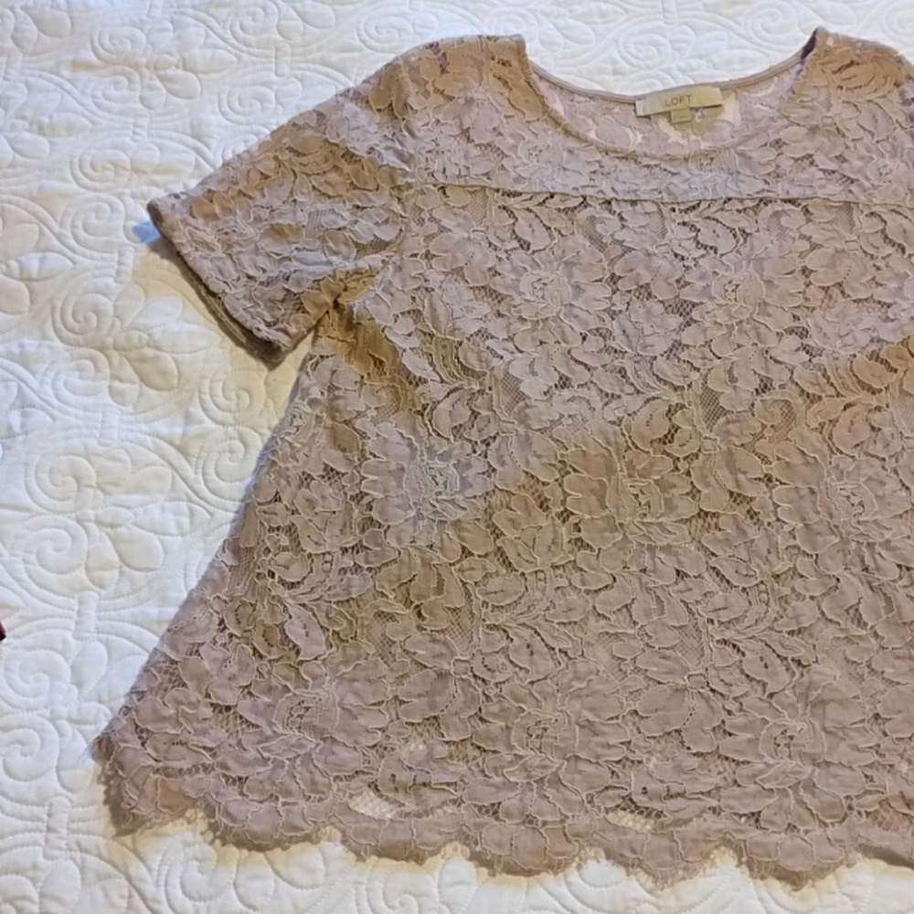 EUC lace loft blouse