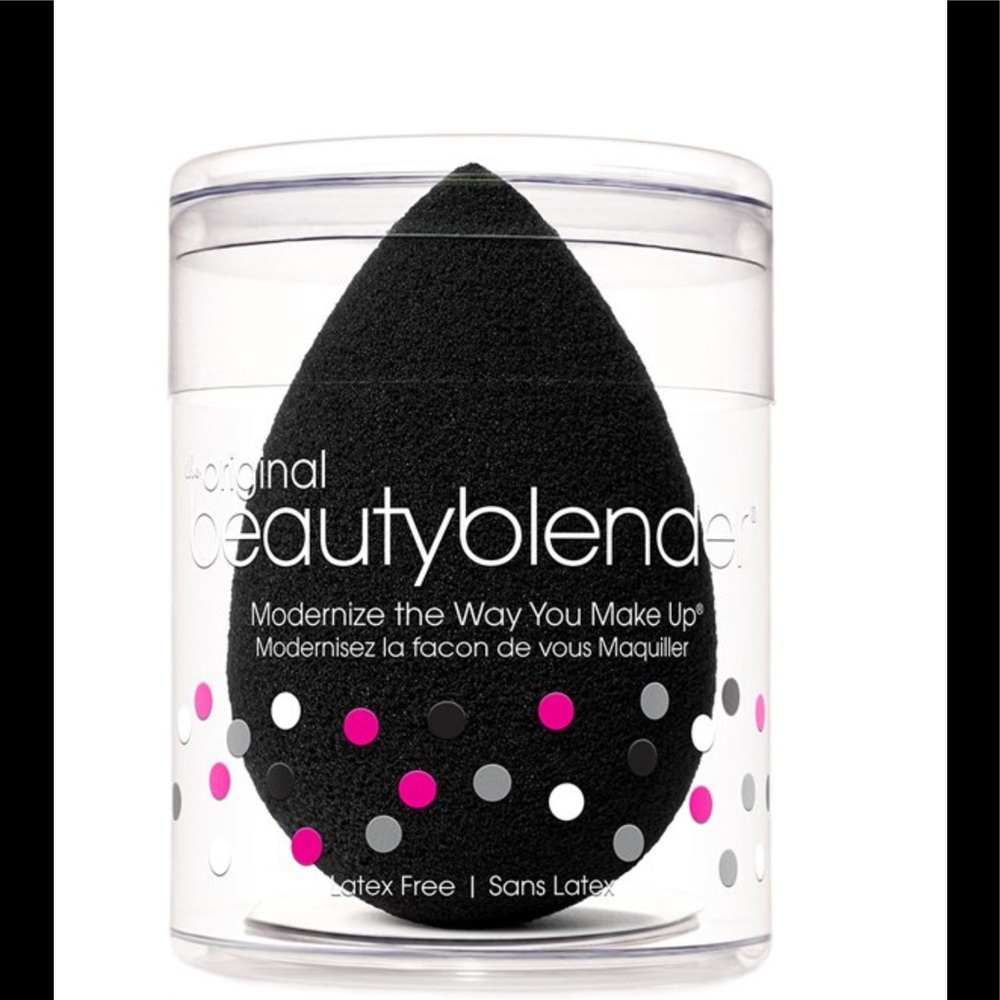 💯the Beauty Blender in black🖤NEW🎉
