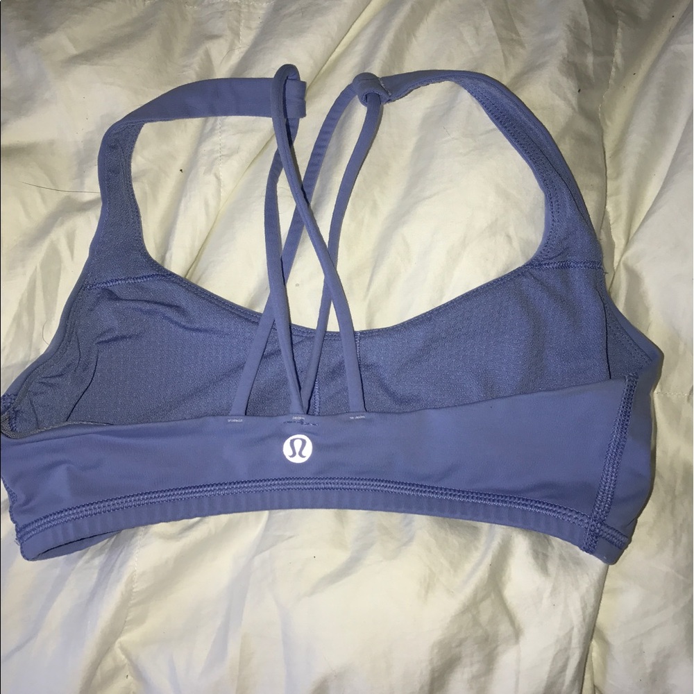 periwinkle "free to be" lululemon sportsbra