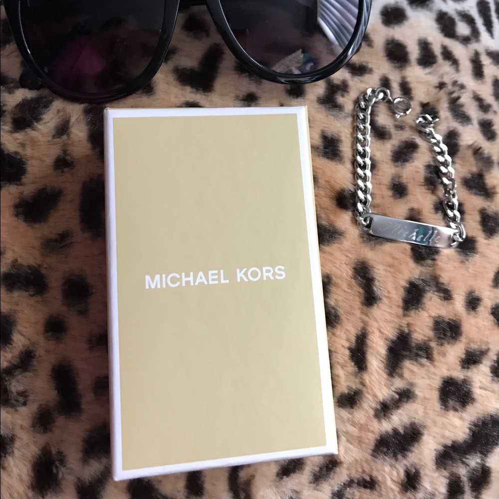 Michael Kors Gift Box
