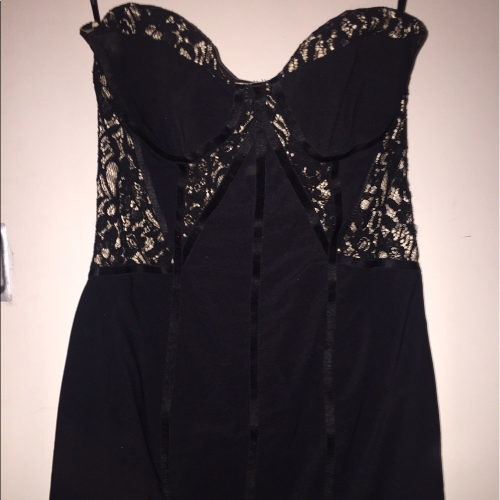 Bebe strapless dress