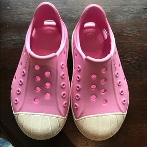 Pink slip on sneaker crocs toddler size 7
