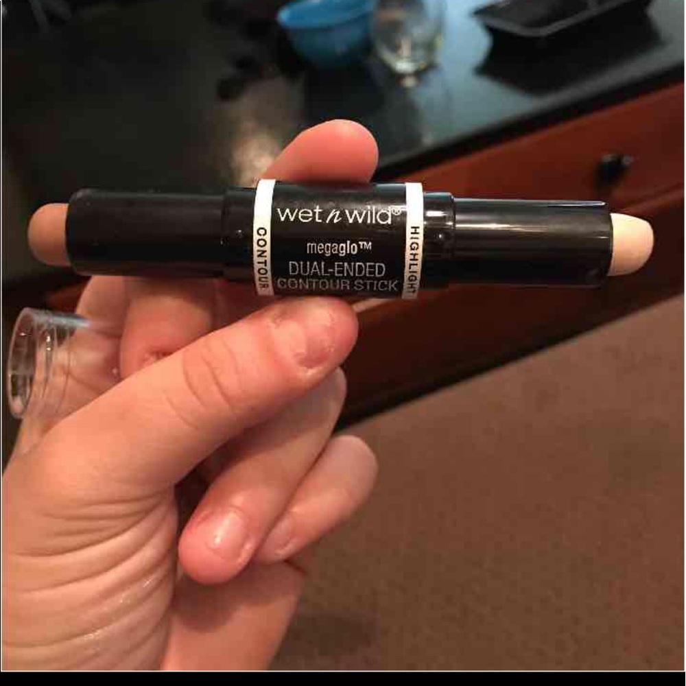 WETNWILD contour stick