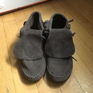 Suede, fringe moccasin booties