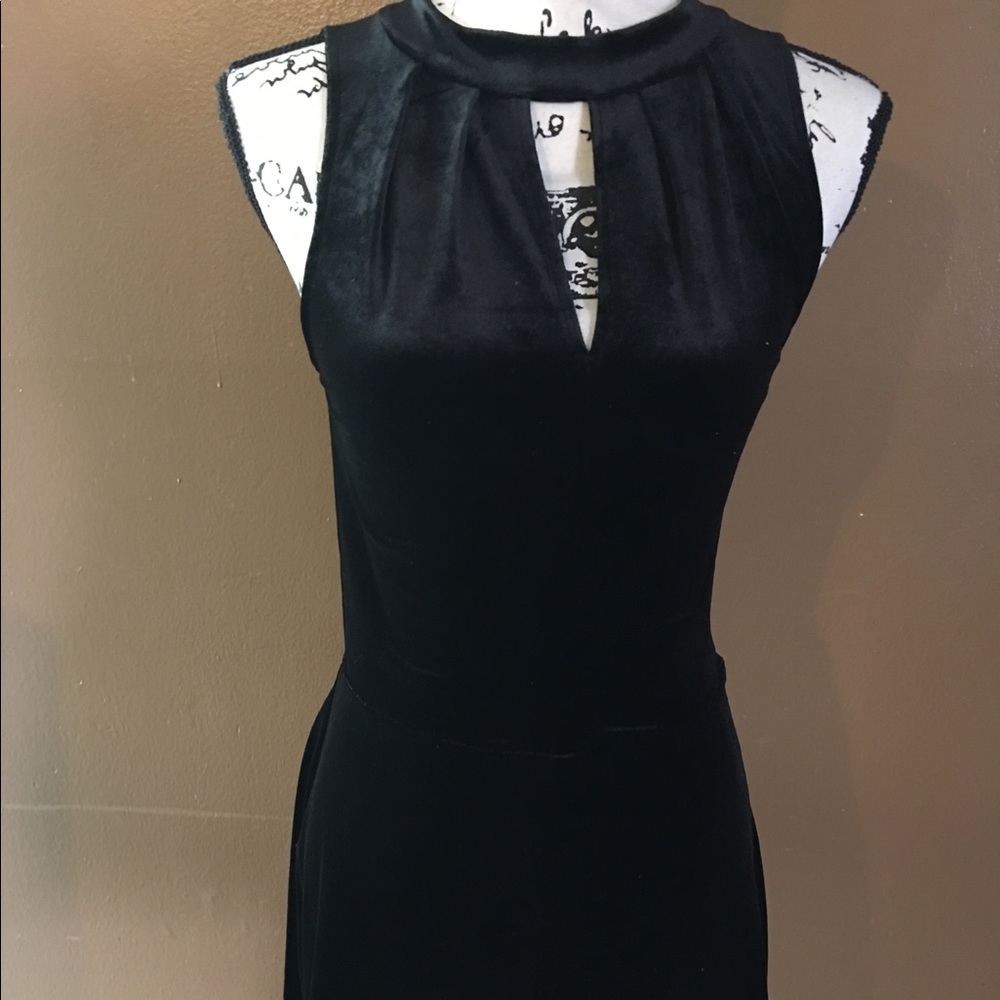 Love....day VELORE LADIES SIZE LARGE NWOT ROMPER