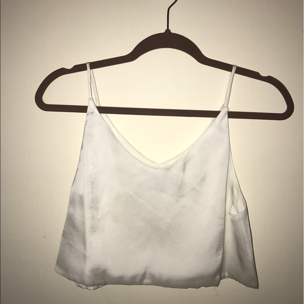 SABOSKIRT WHITE SILKY CROP