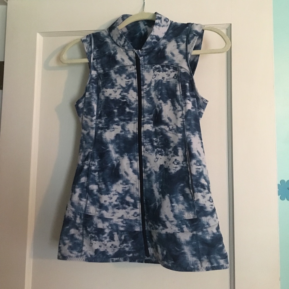 Lululemon running vest