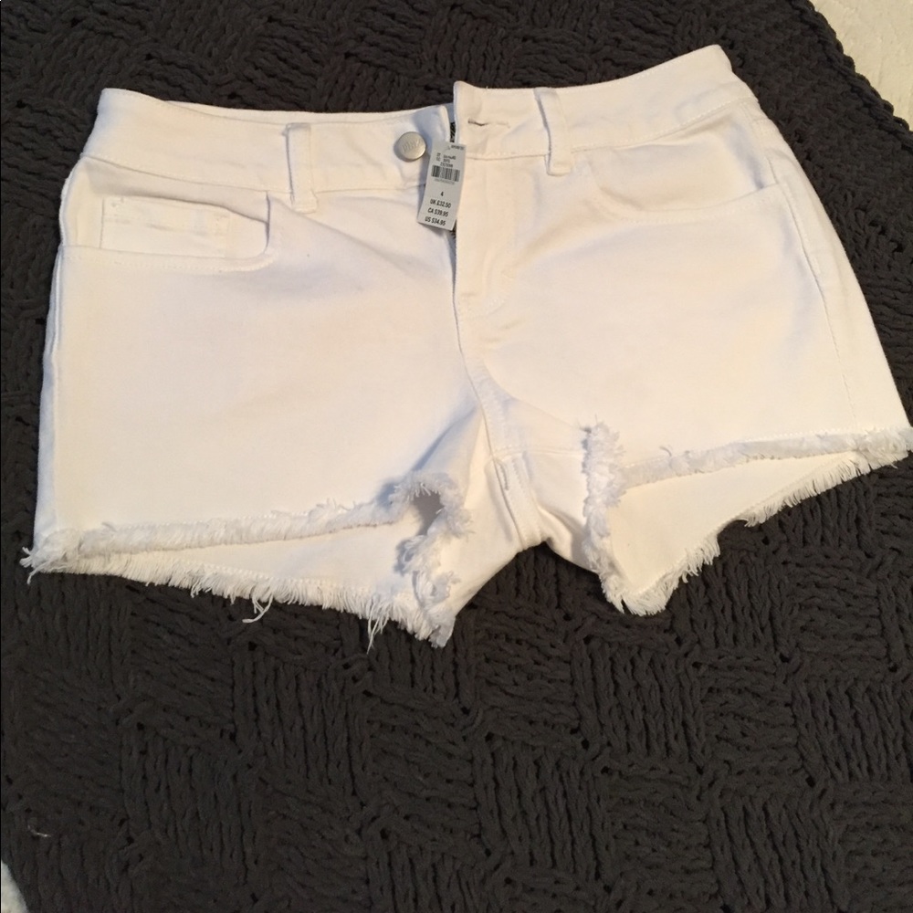 VS White Shorts (New With Tags)