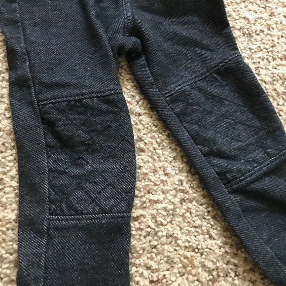 Adorable summer outfit - Picture 3 of 3