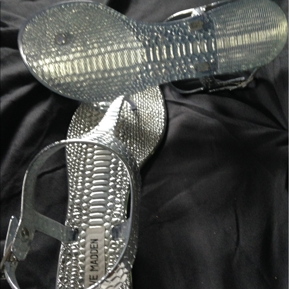 Size 8 Steve Madden sandal