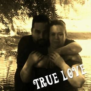 Meet your Posher, Bobbi