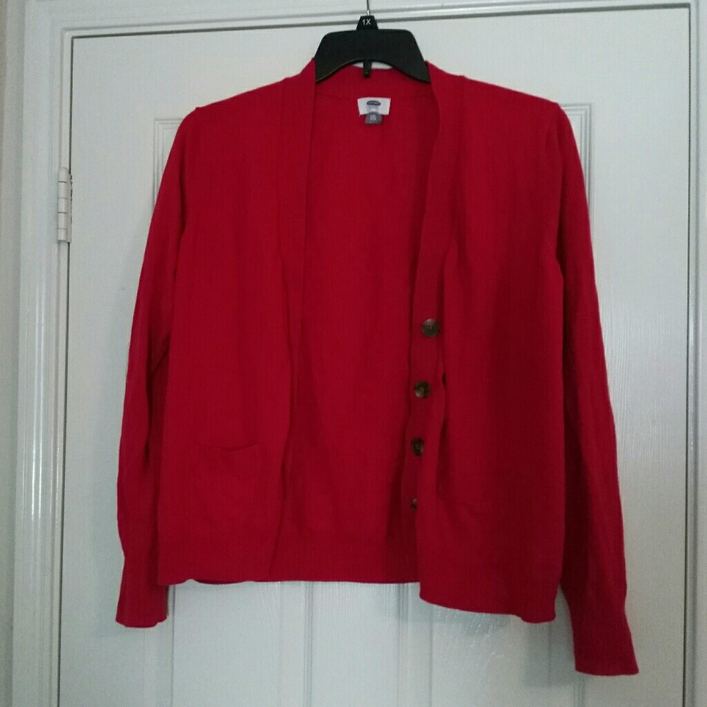 🚫DONATING SOON🚫 Red Cardigan