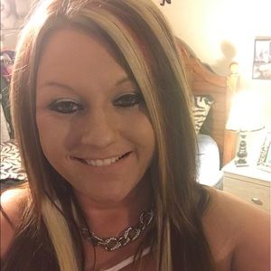 Meet your Posher, Natasha