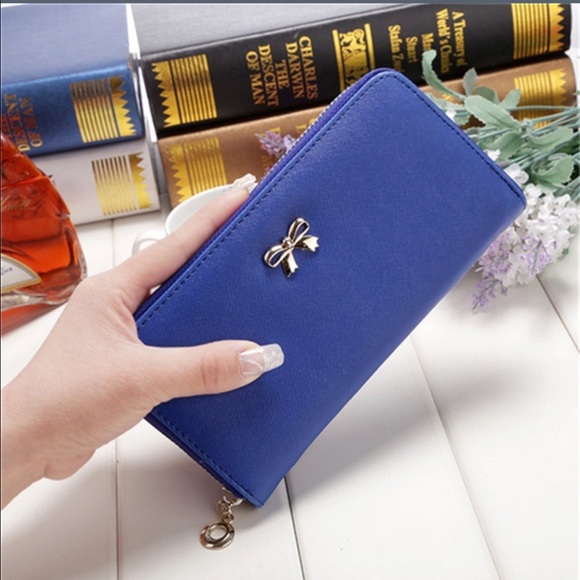 🕐DAILY STEAL🕐 🎉HPx2🎉Beautiful Bow Wallet🎀 - Picture 3 of 6