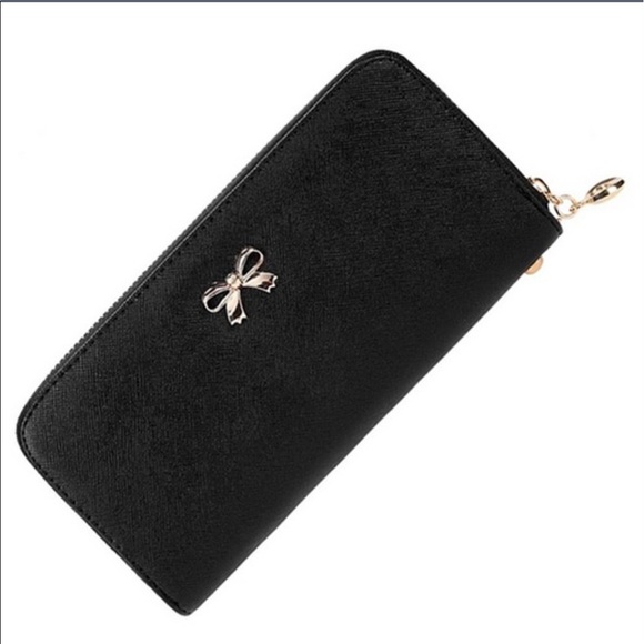 🕐DAILY STEAL🕐 🎉HPx2🎉Beautiful Bow Wallet🎀 - Picture 2 of 6