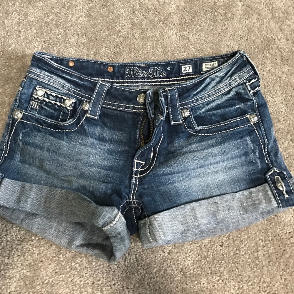Miss me shorts size 27