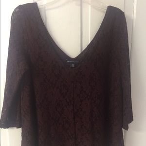 American Eagle shirt. Burgundy color. Floral lace.